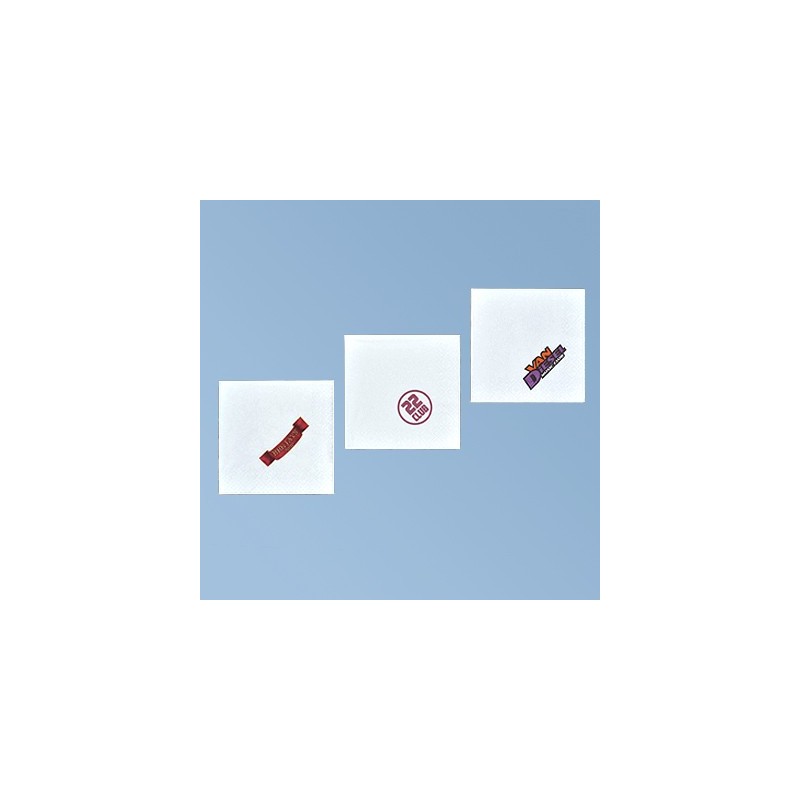 Papier-Serviette mit Logo 25*25cm, weiß 3-lagig, 1/4