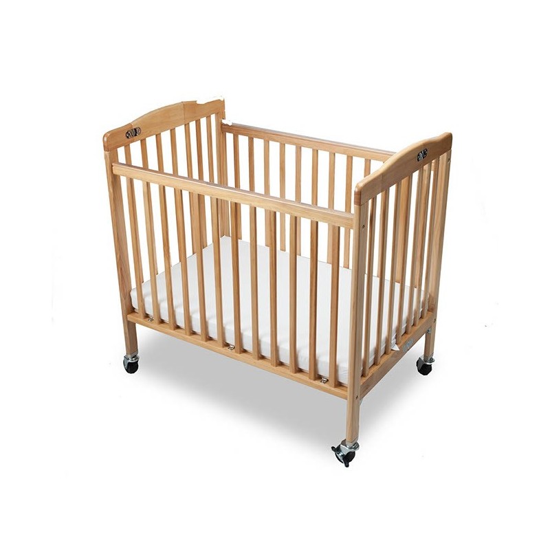 Детская кроватка (деревянная)