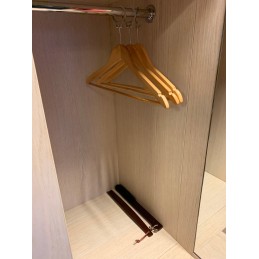 Kleiderbürste aus Holz 38 cm, dunkelbraun