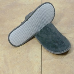 Helehall veluursuss kinnine nina