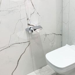 WC paberi hoidja koos kaanega Geesa