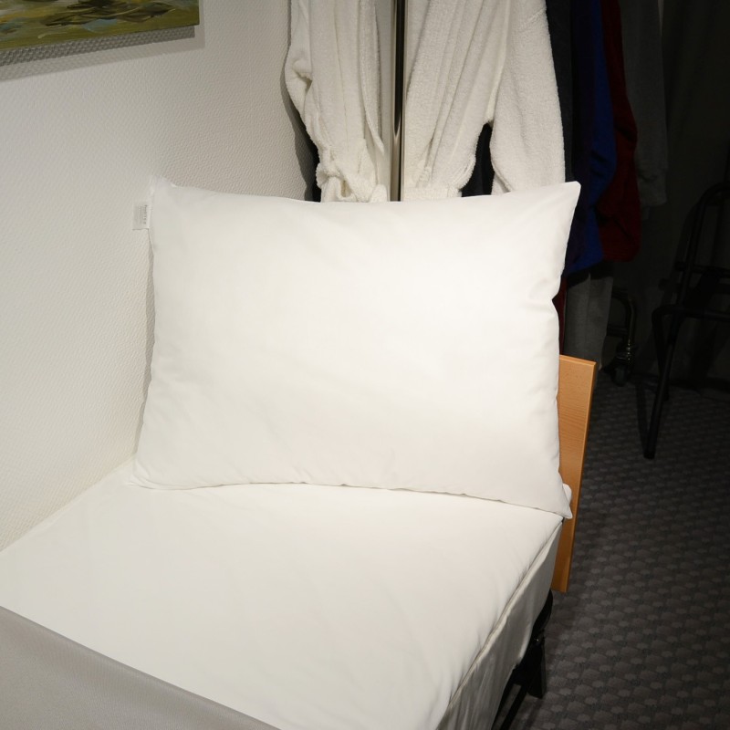 Padi 60*80 cm, mittesüttiv Trevira IMO