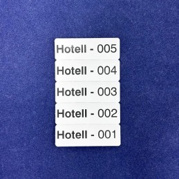 Textilkennzeichnung mit Heißpresse und Aufkleber