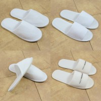 Weiße Hotelschlappen